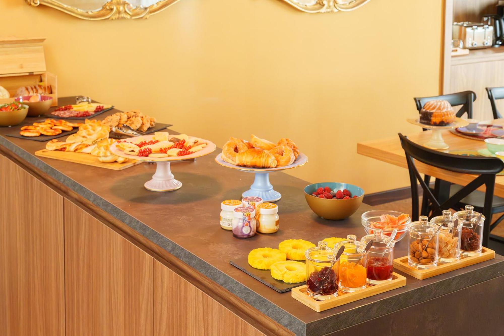 Palazzo Pandola - Luxury Guest house Naples